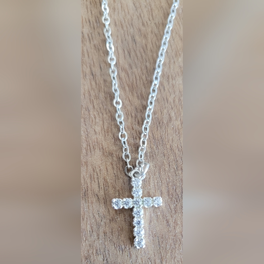 Dazzling Silver Cross Pendant Necklace